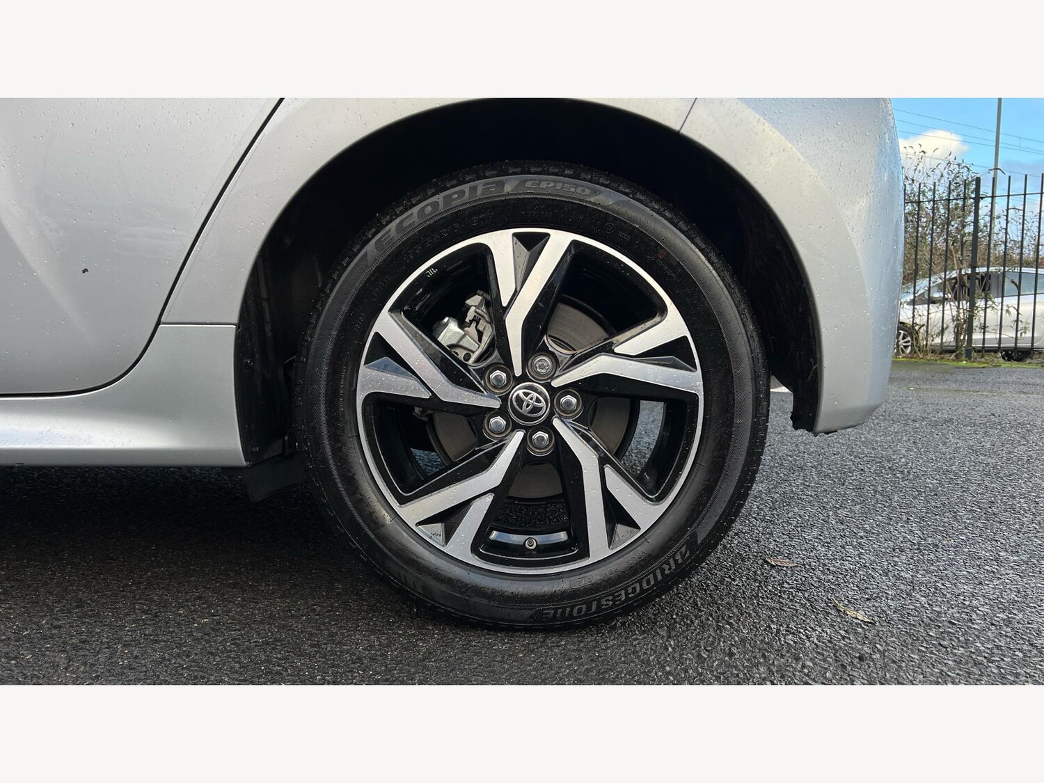 Used Toyota Yaris for sale - 77191512: Photo 29