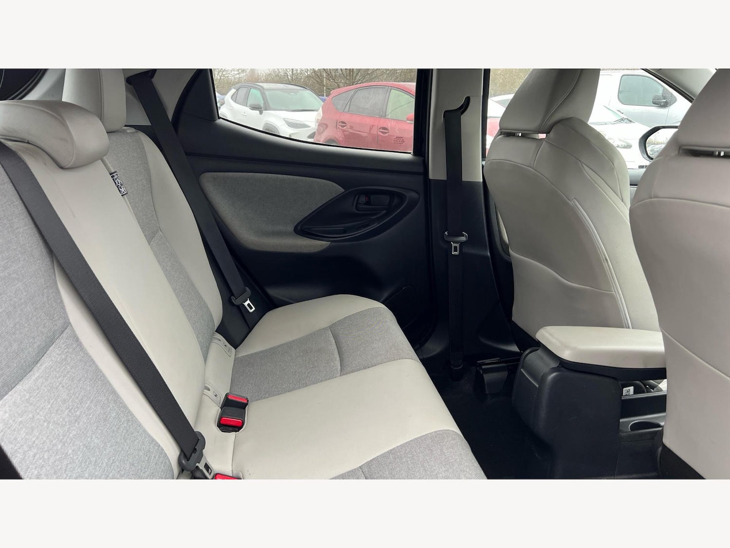 Used Toyota Yaris 2021 for sale - 77144570: Photo 14