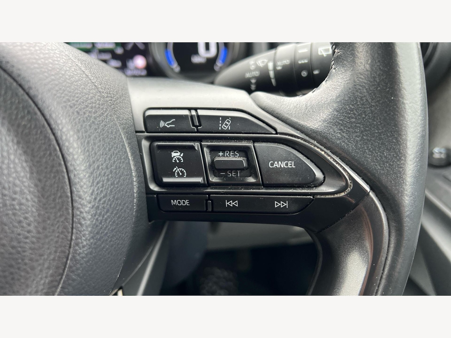 Used Toyota Yaris 2021 for sale - 77144570: Photo 28