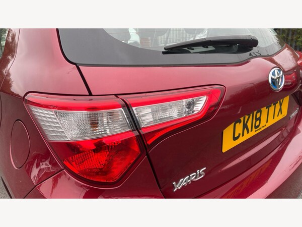 Used Toyota Yaris 2018 for sale - 76307544: Photo 22