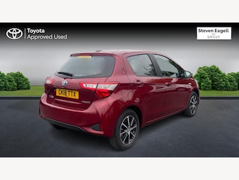 Used Toyota Yaris 2018 for sale - 76307544: Photo 2