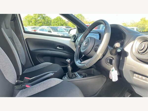 Used Toyota Aygo X 2024 for sale - 76174947: Photo 13