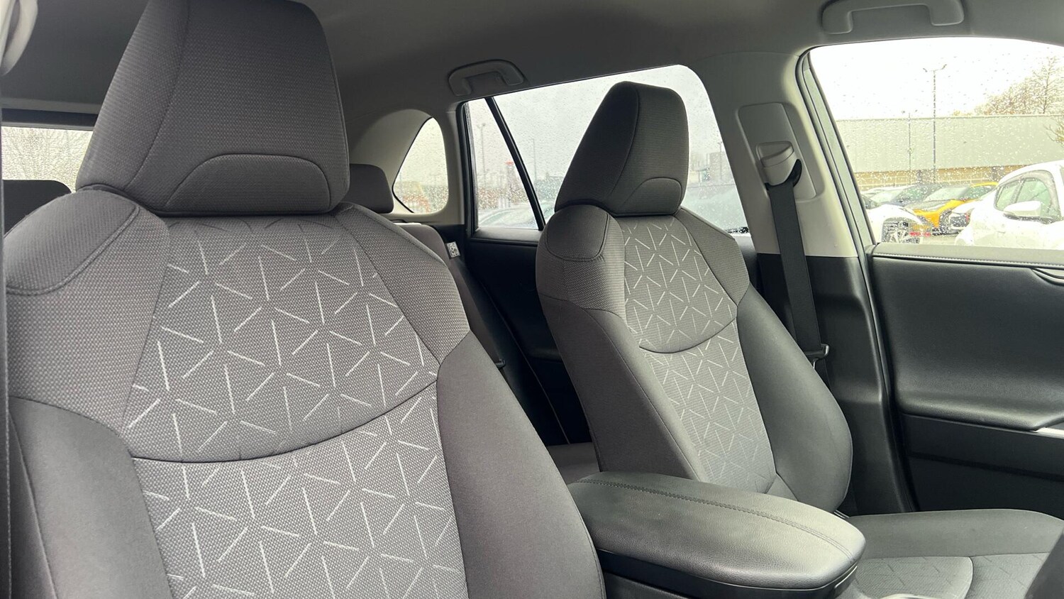 Used Toyota RAV4 2022 for sale - 76952688: Photo 35