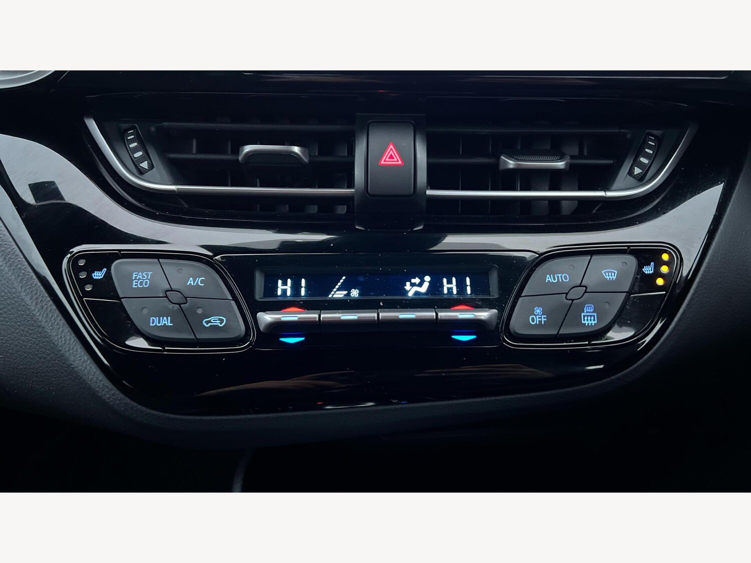 Used Toyota C-HR for sale - 77456528: Photo 27