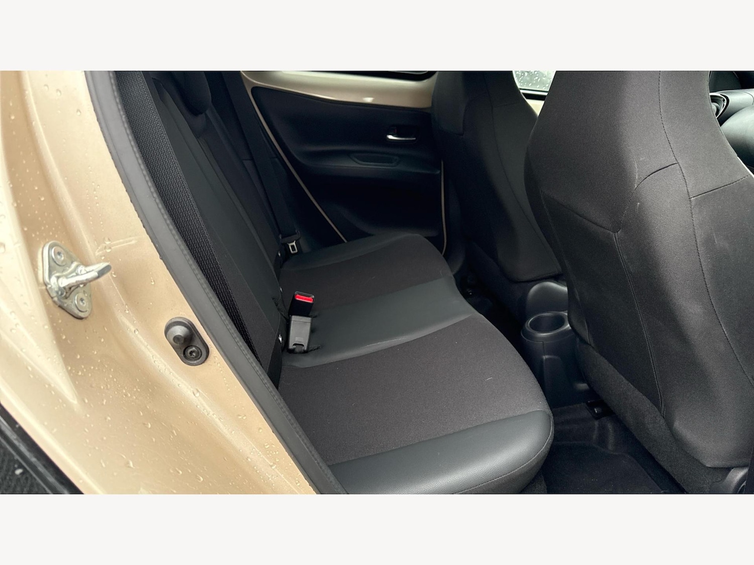 Used Toyota Aygo X 2023 for sale - 76307435: Photo 14
