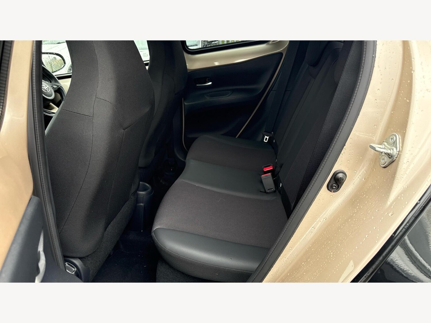 Used Toyota Aygo X 2023 for sale - 76307435: Photo 15