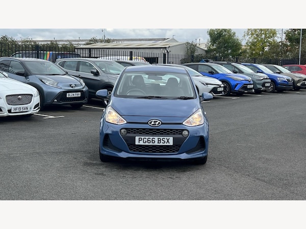 Used Hyundai i10 2017 for sale - 76240282: Photo 17