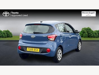 Used Hyundai i10 2017 for sale - 76240282: Photo 2
