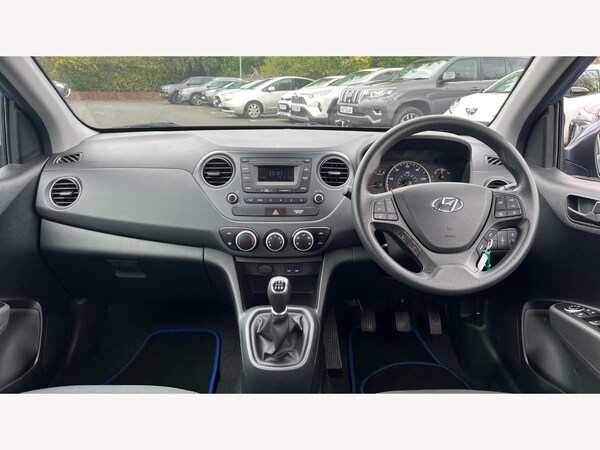 Used Hyundai i10 2017 for sale - 76240282: Photo 7