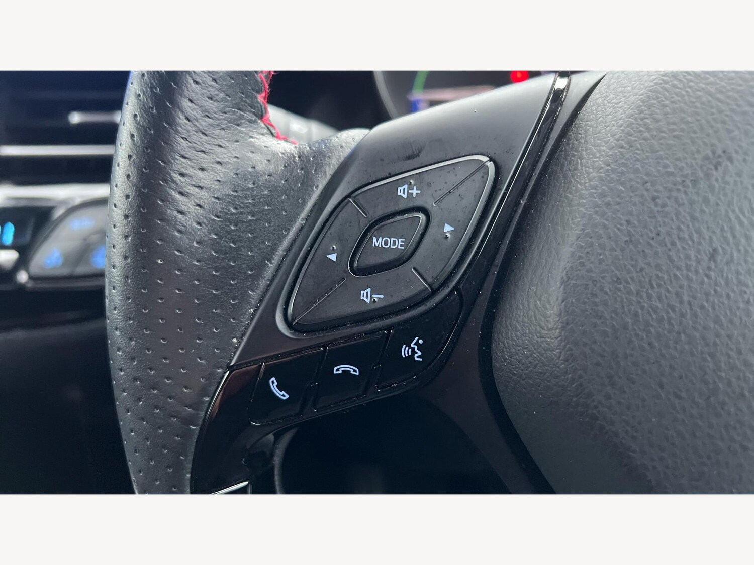 Used Toyota C-HR 2022 for sale - 77468695: Photo 28