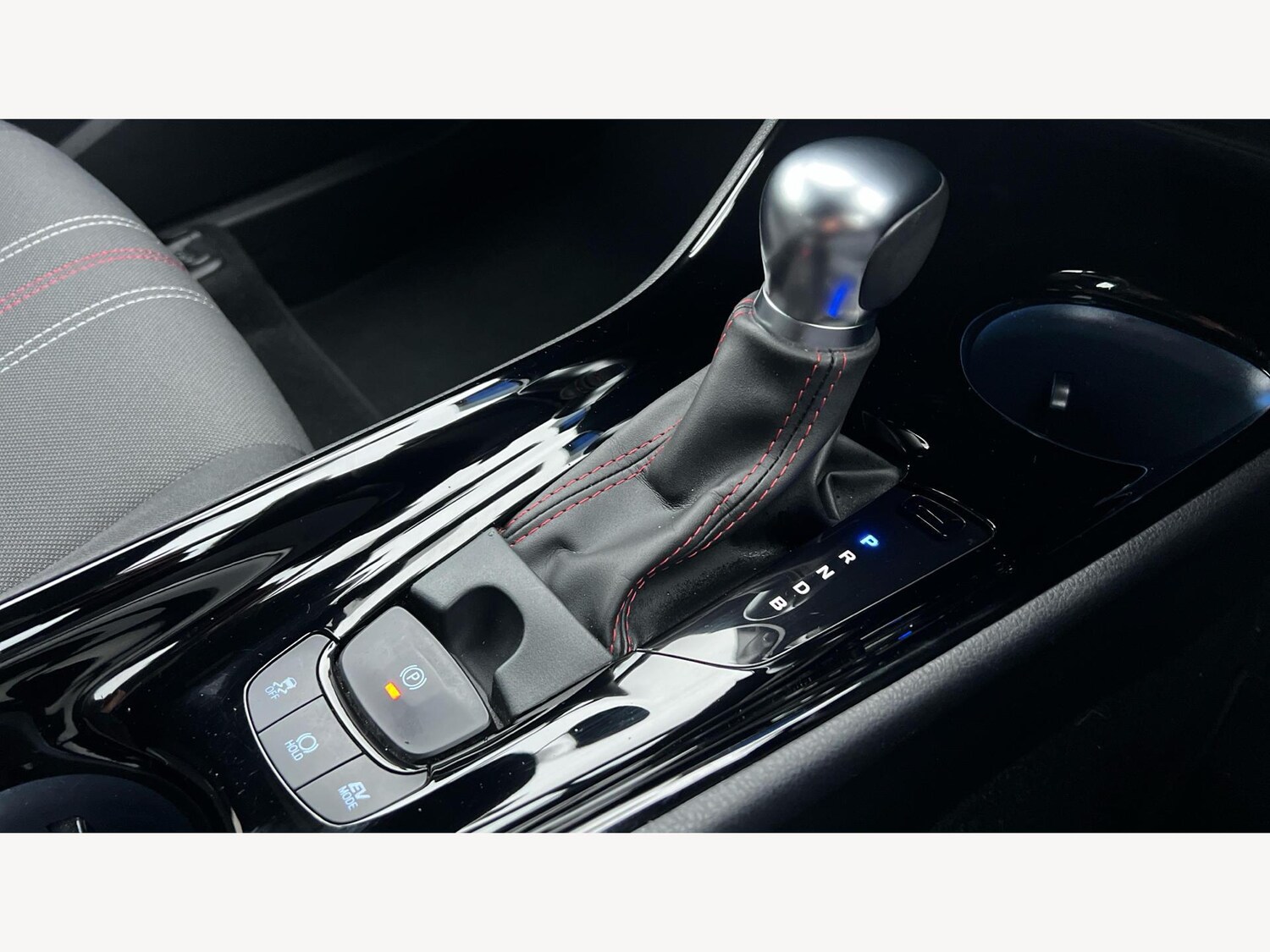 Used Toyota C-HR 2022 for sale - 77468695: Photo 30