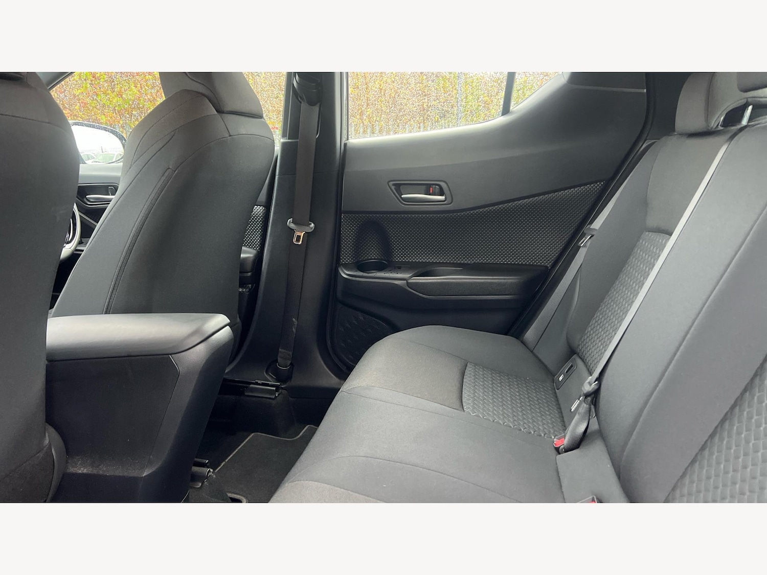 Used Toyota C-HR 2020 for sale - 76371496: Photo 15