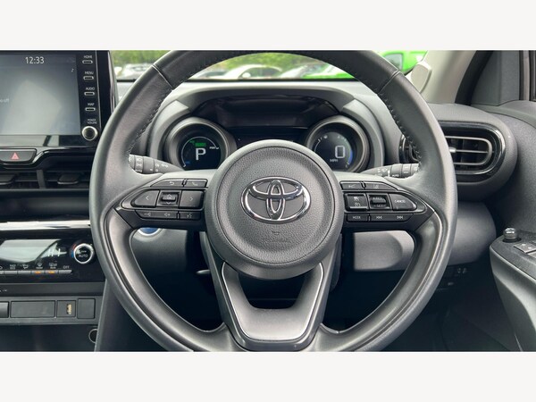 Used Toyota Yaris Cross 2023 for sale - 76227376: Photo 10