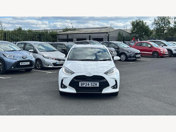 Used Toyota Yaris 2024 for sale - 75071152: Photo 17