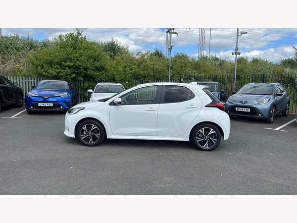 Used Toyota Yaris 2024 for sale - 75071152: Photo 19