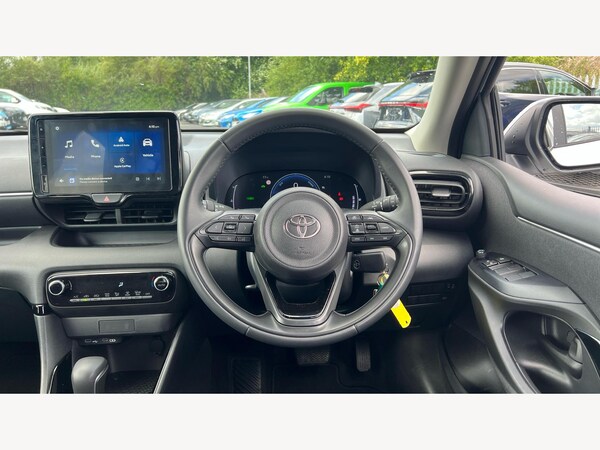 Used Toyota Yaris 2024 for sale - 75071152: Photo 8