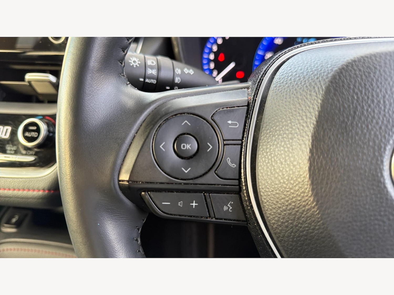 Used Toyota Corolla 2019 for sale - 76485798: Photo 30