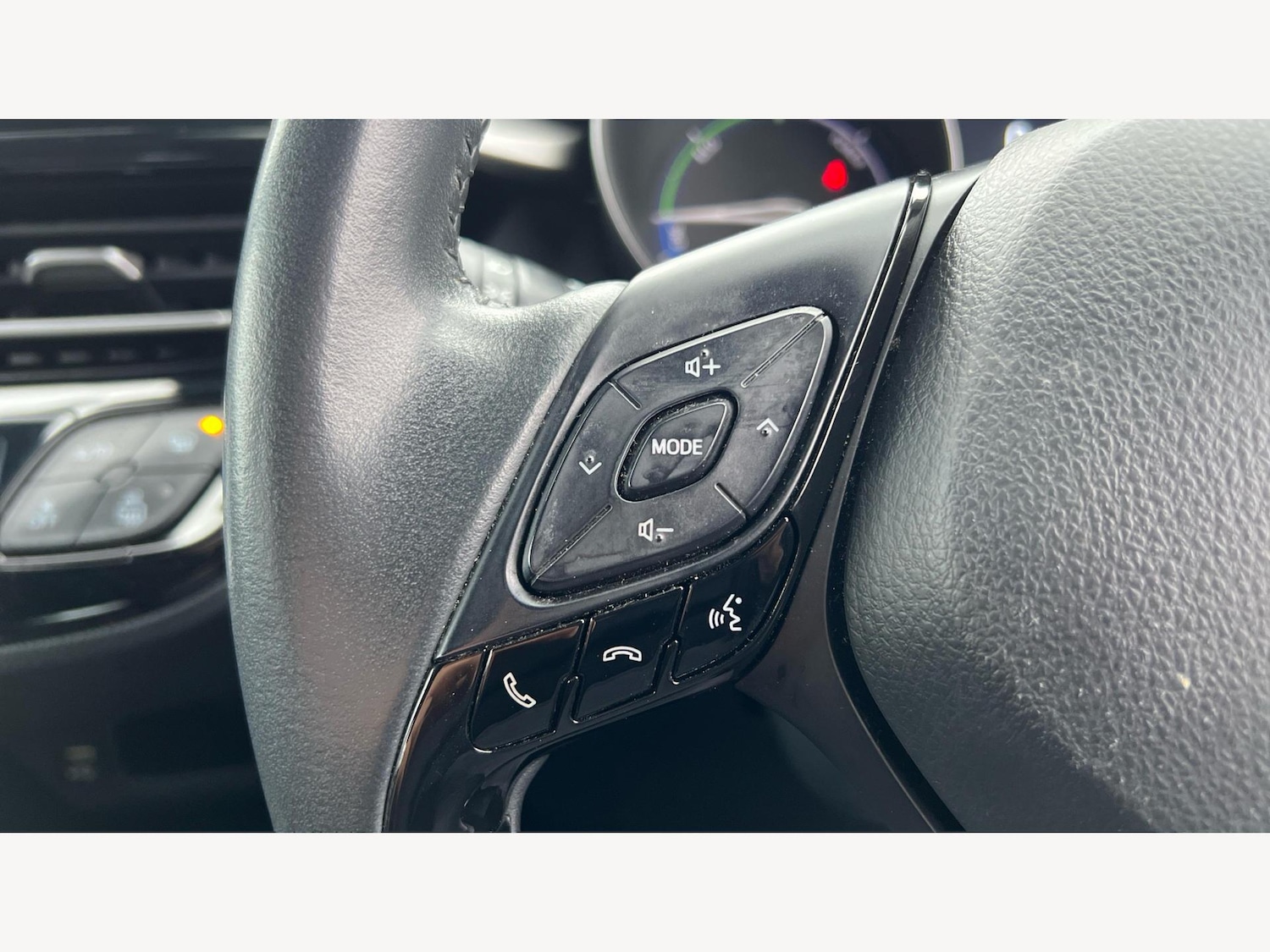 Used Toyota C-HR 2021 for sale - 76498999: Photo 27