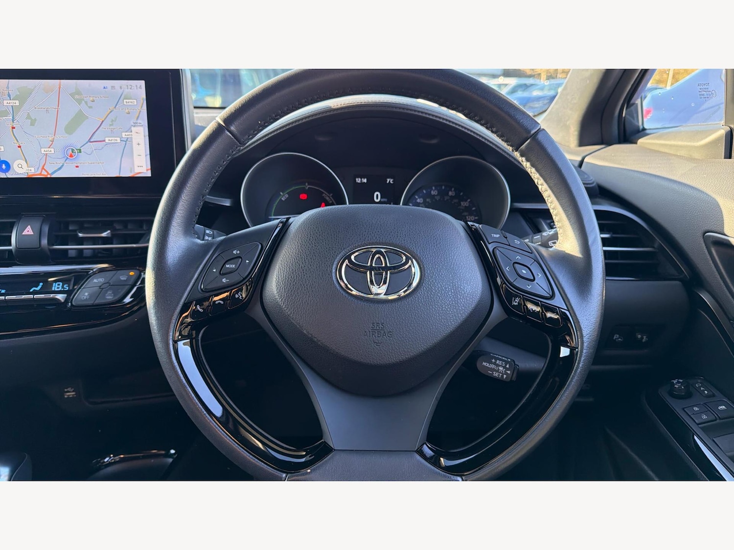 Used Toyota C-HR 2023 for sale - 76802006: Photo 10
