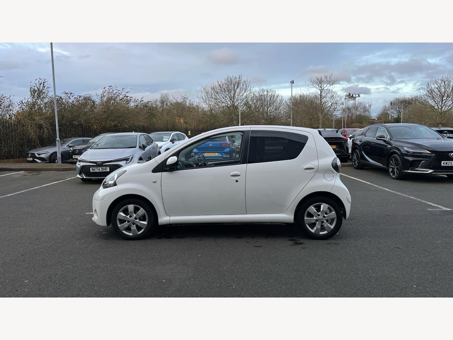 Used Toyota AYGO 2012 for sale - 77853186: Photo 19