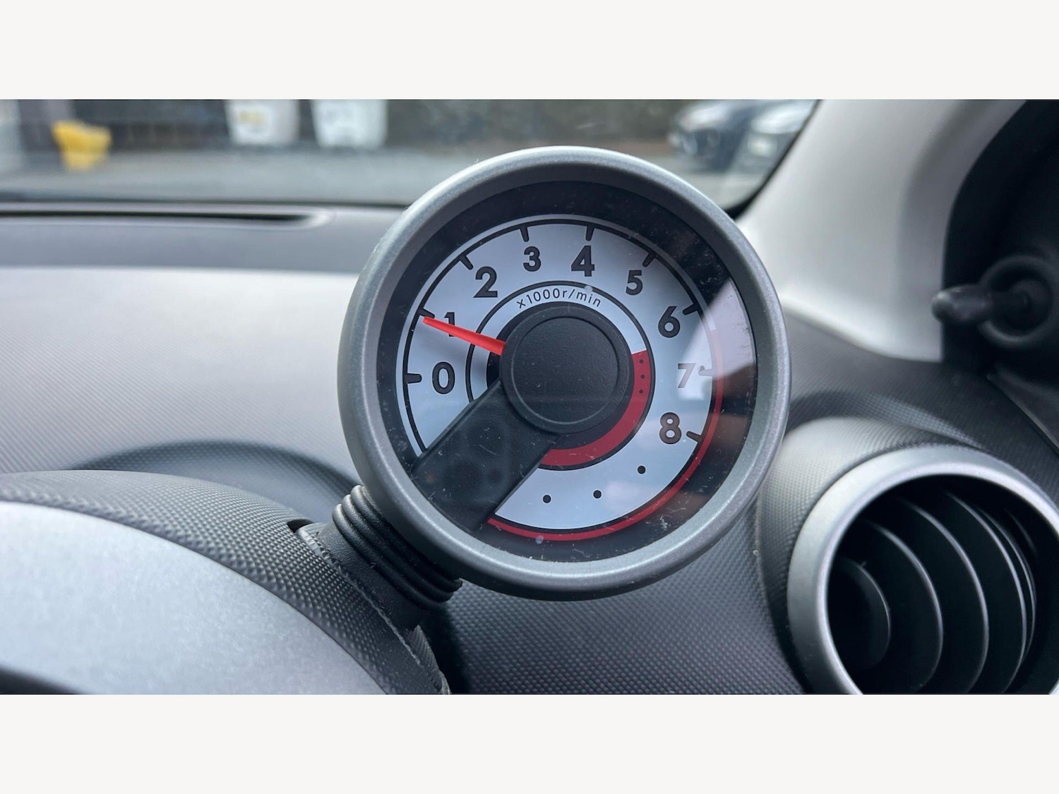 Used Toyota AYGO 2012 for sale - 77853186: Photo 23