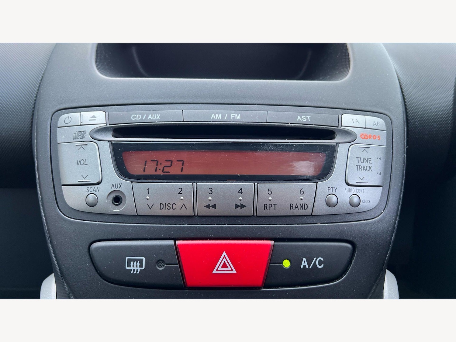 Used Toyota AYGO 2012 for sale - 77853186: Photo 9