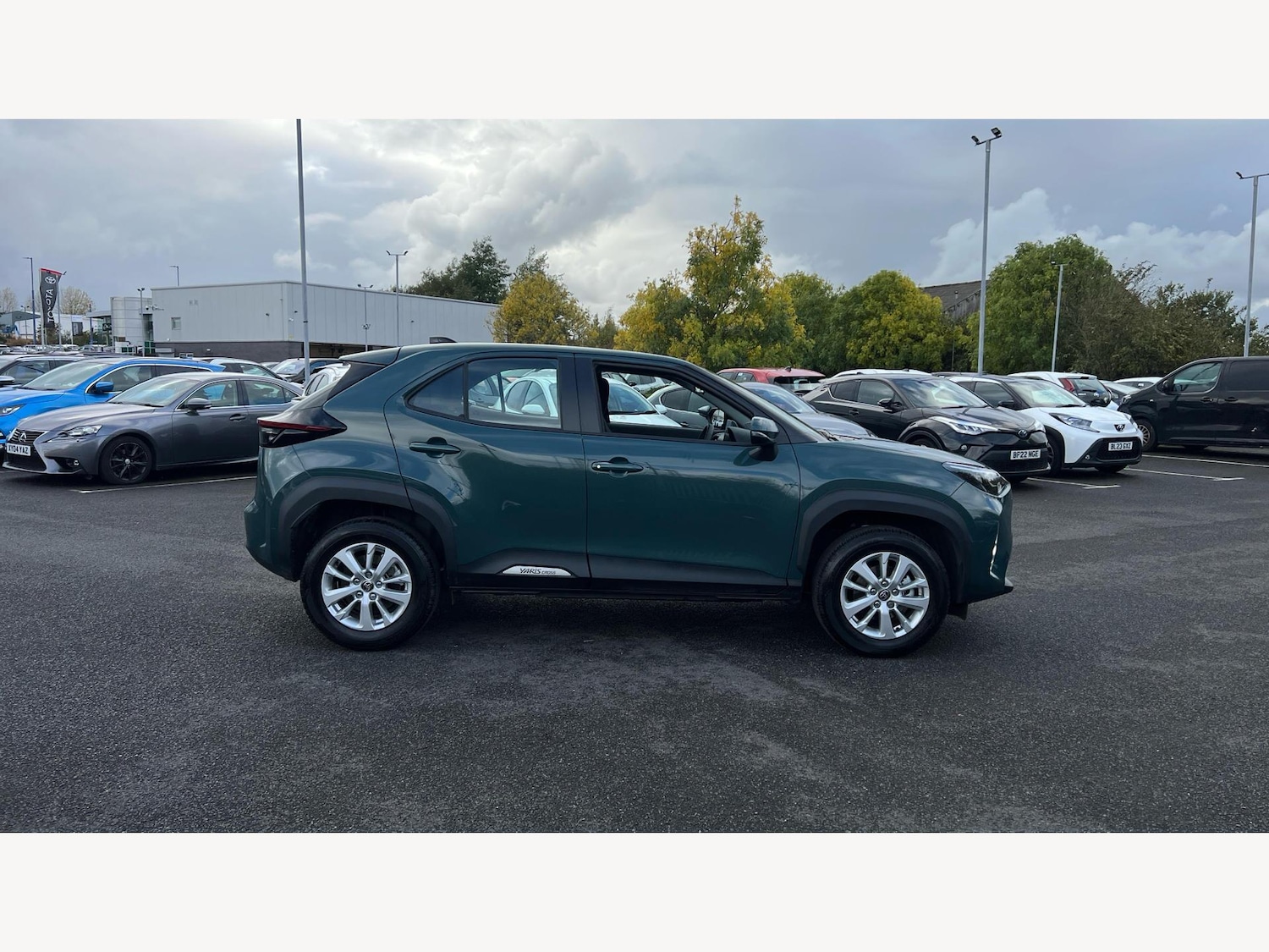 Used Toyota Yaris Cross 2025 for sale - 76326698: Photo 18