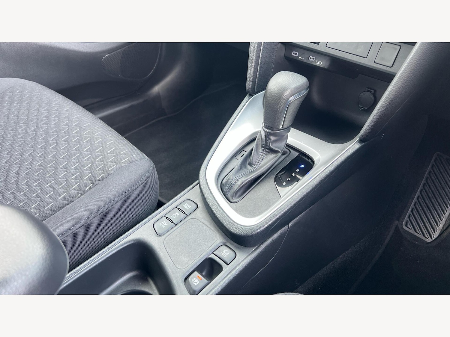 Used Toyota Yaris Cross 2025 for sale - 76326698: Photo 30