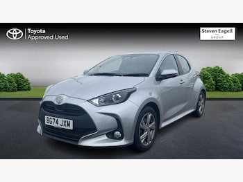 Used Toyota Yaris 2024 for sale - 77637353: Photo