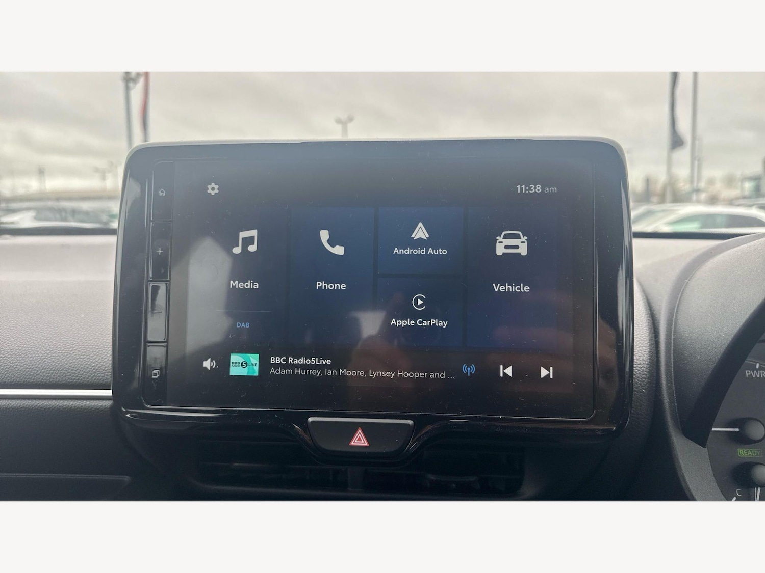 Used Toyota Yaris 2024 for sale - 77637353: Photo 9