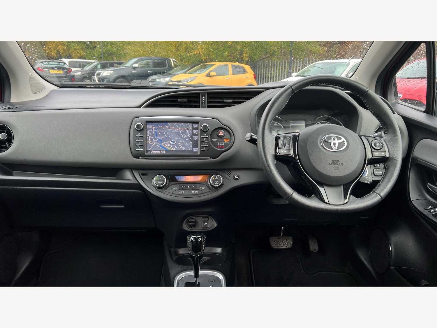 Used Toyota Yaris 2018 for sale - 76865125: Photo 7