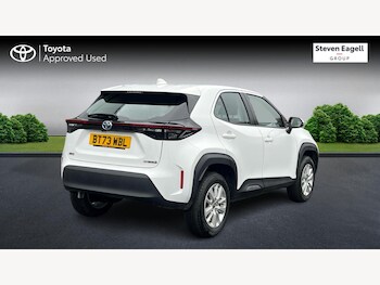 Used Toyota Yaris Cross 2024 for sale - 77793585: Photo