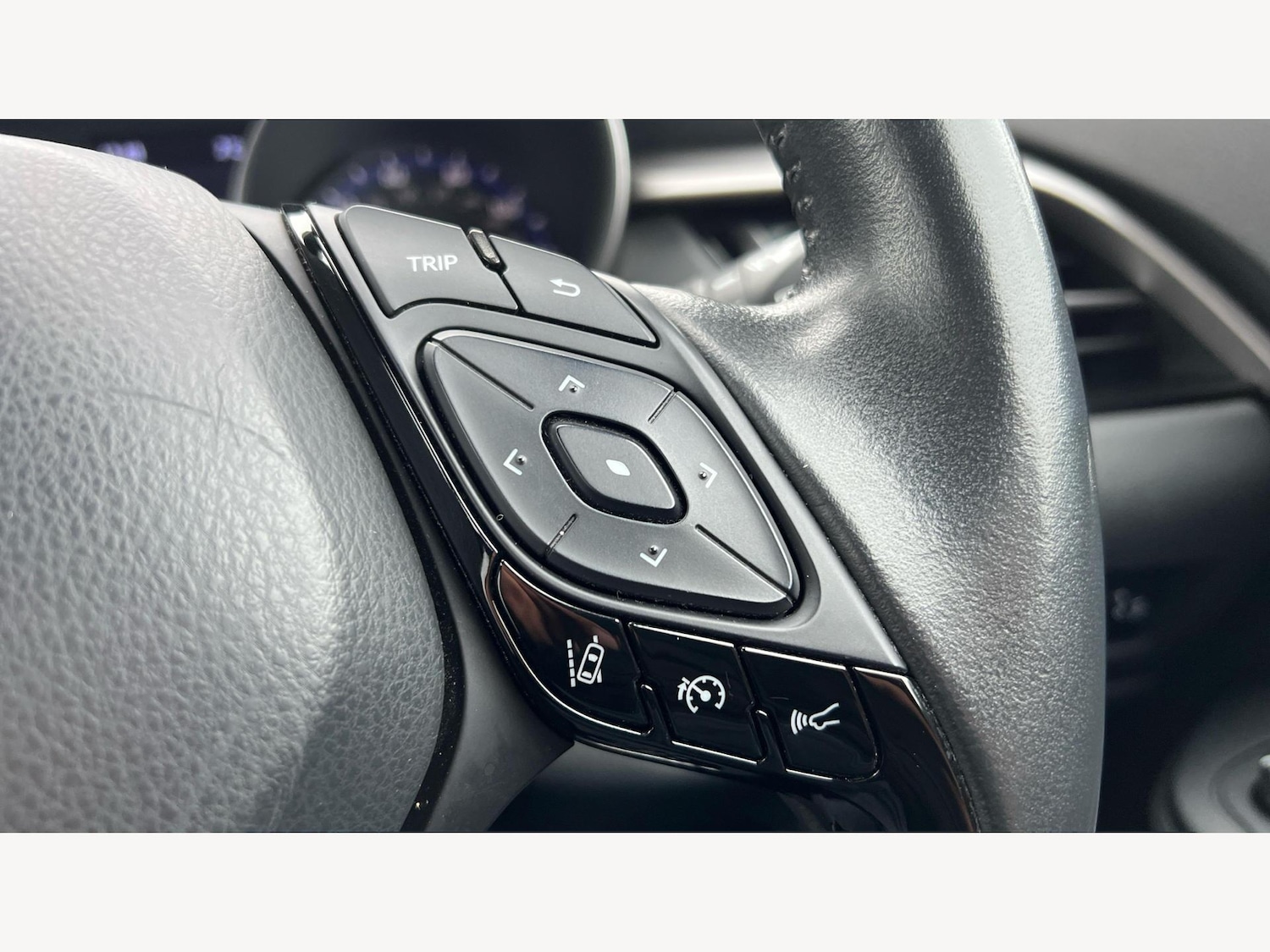 Used Toyota C-HR 2021 for sale - 77081622: Photo 28