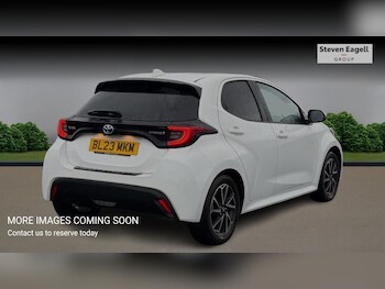 Used Toyota Yaris 2023 for sale - 77400841: Photo