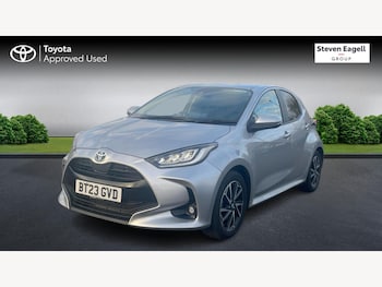 Used Toyota Yaris 2023 for sale - 77090936: Photo