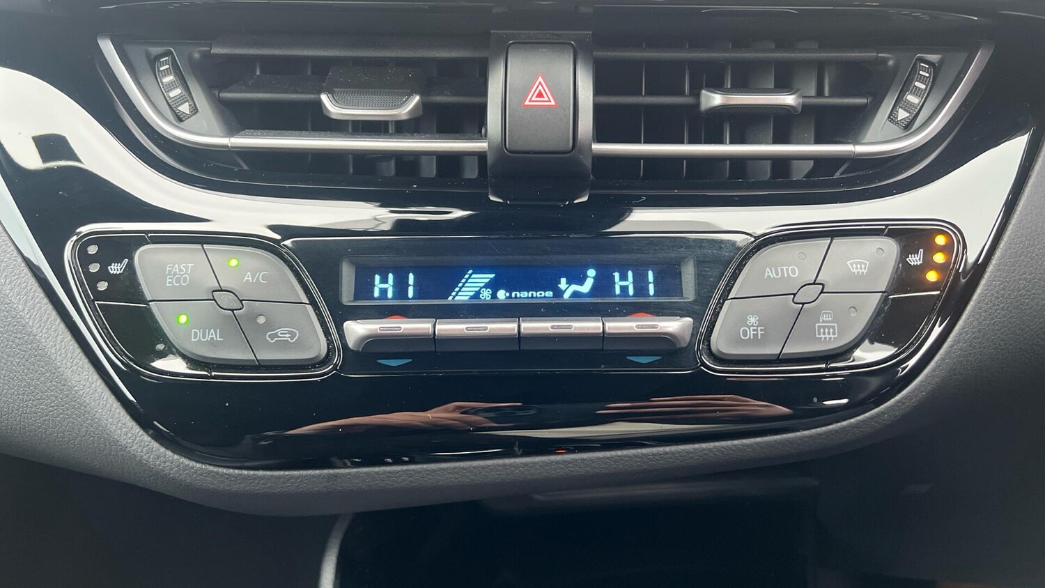 Used Toyota C-HR for sale - 77230554: Photo 42