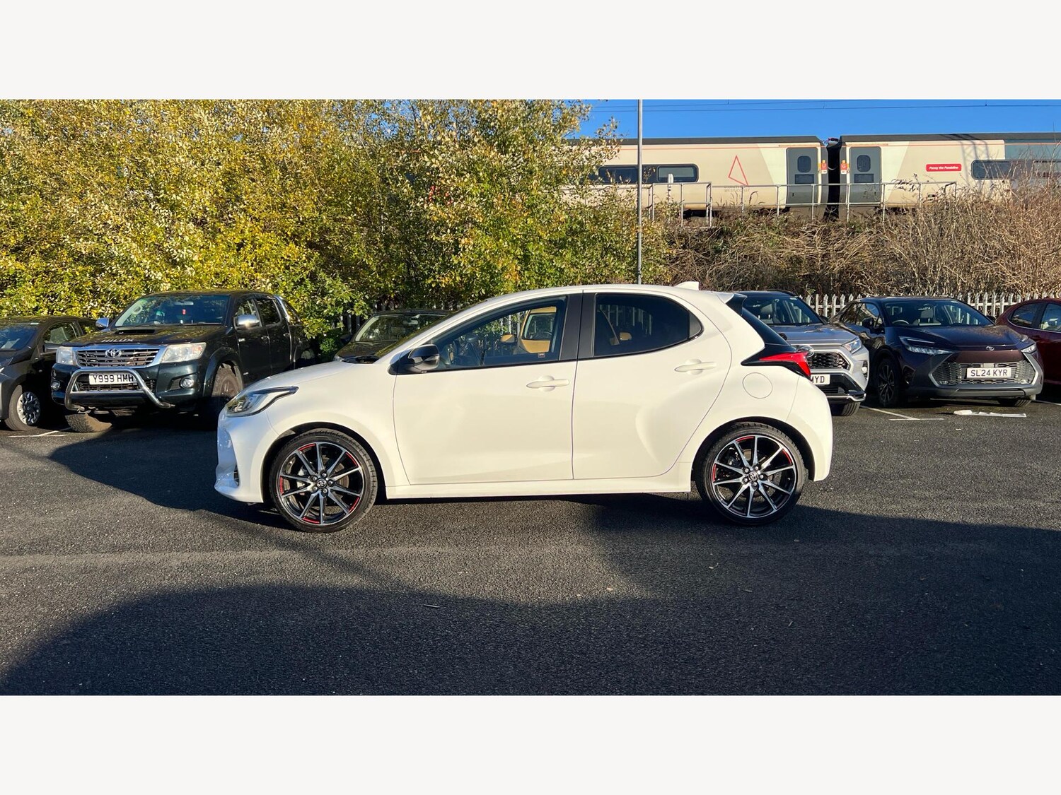 Used Toyota Yaris 2023 for sale - 76913009: Photo 19