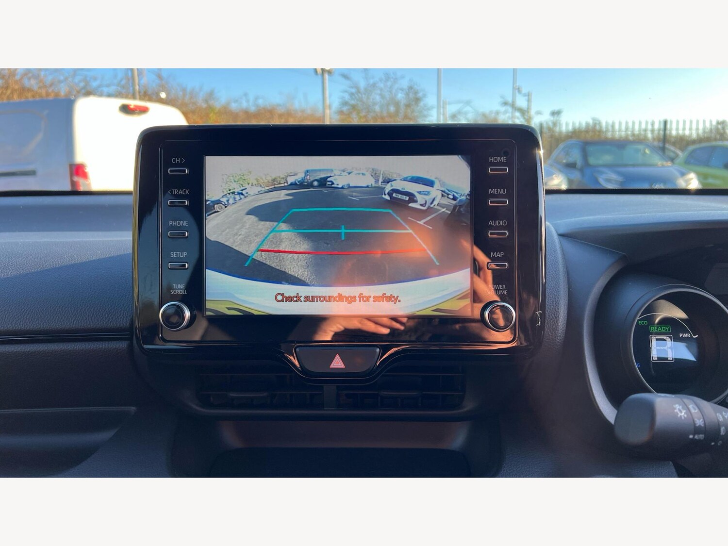 Used Toyota Yaris 2023 for sale - 76913009: Photo 26