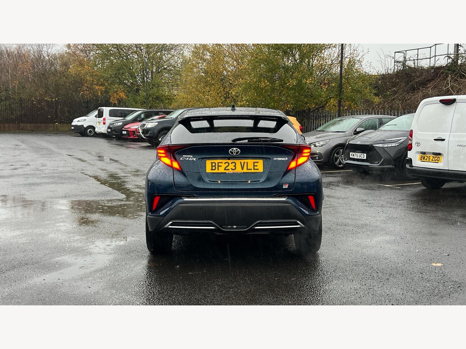 Used Toyota C-HR 2023 for sale - 76801527: Photo 21