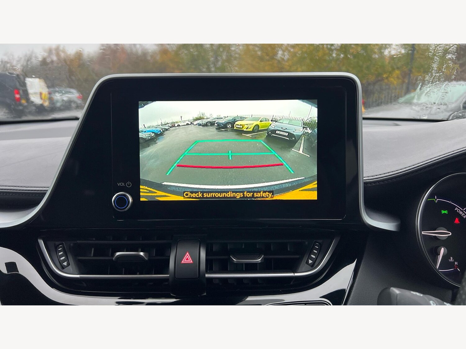 Used Toyota C-HR 2023 for sale - 76801527: Photo 26