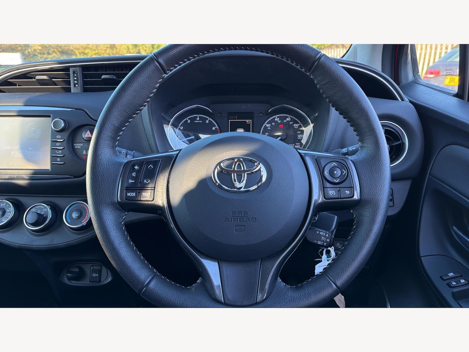 Used Toyota Yaris 2020 for sale - 76512073: Photo 10