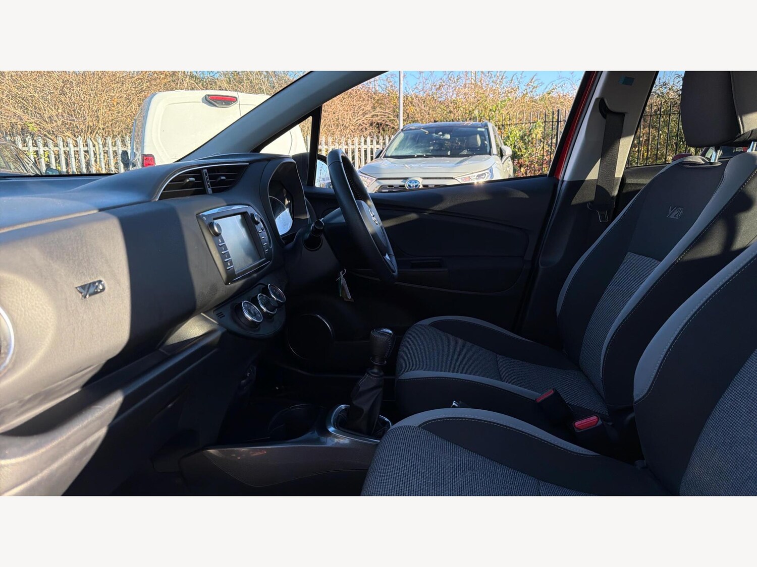 Used Toyota Yaris 2020 for sale - 76512073: Photo 12