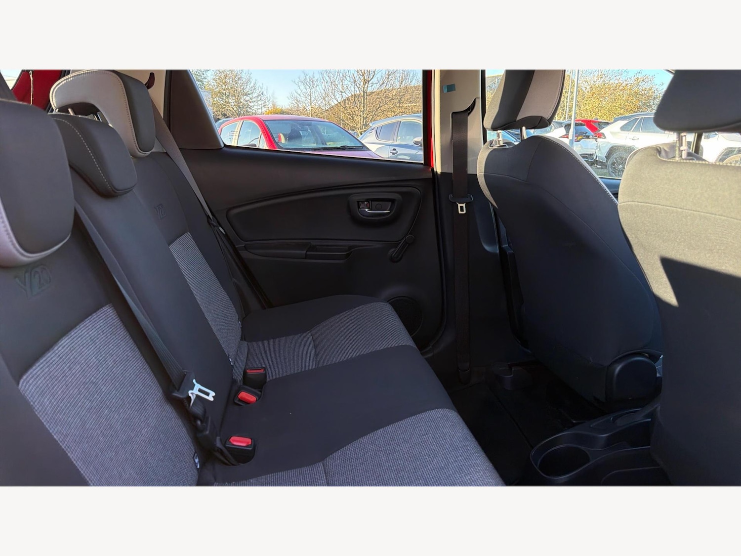 Used Toyota Yaris 2020 for sale - 76512073: Photo 14