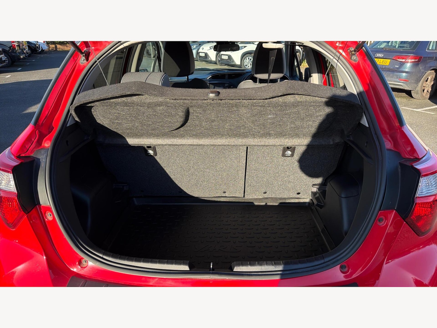 Used Toyota Yaris 2020 for sale - 76512073: Photo 16