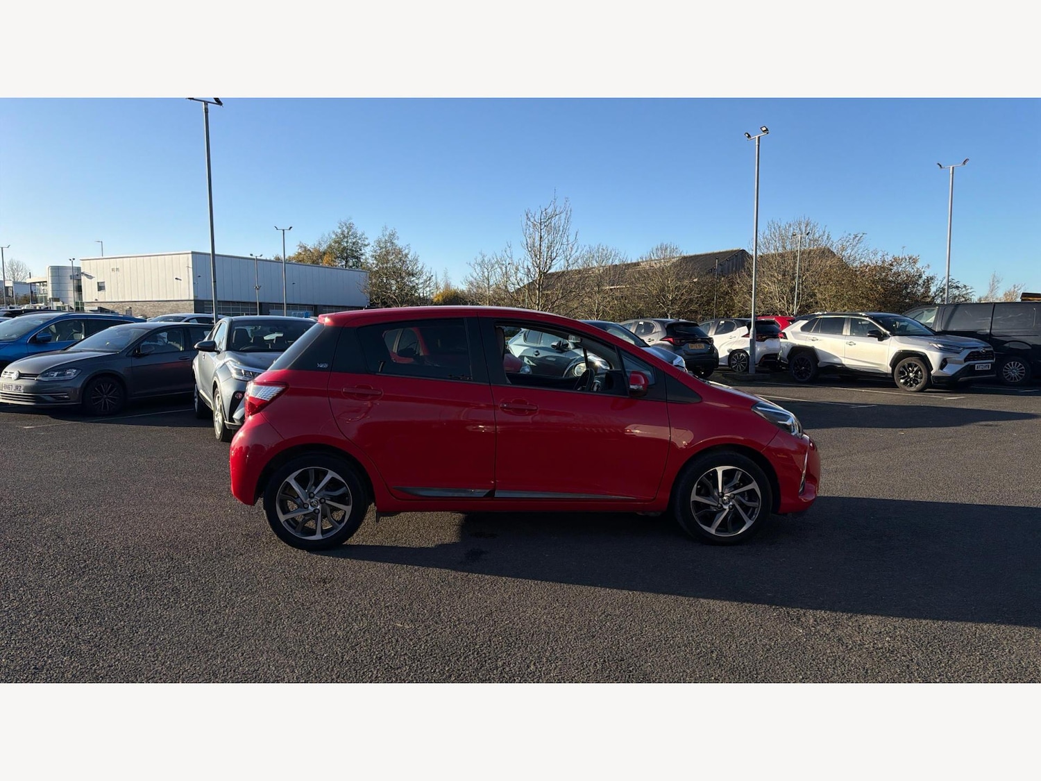 Used Toyota Yaris 2020 for sale - 76512073: Photo 18