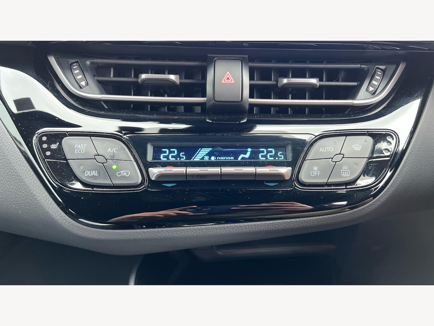 Used Toyota C-HR 2023 for sale - 77893134: Photo 27