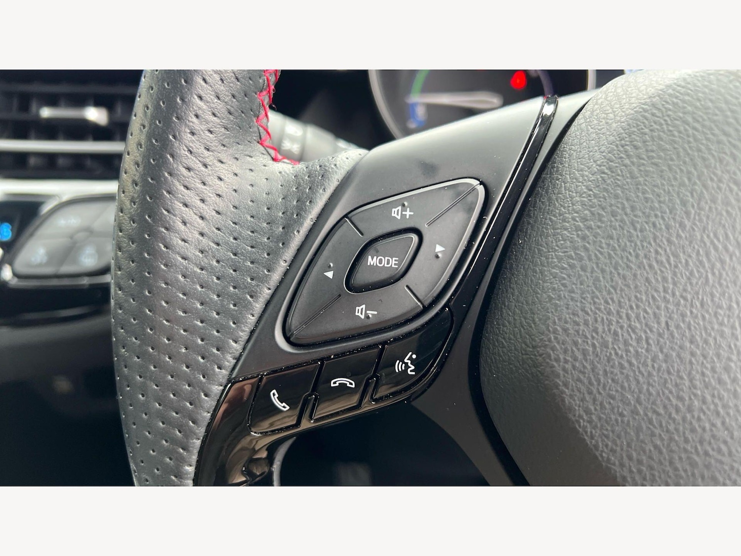 Used Toyota C-HR 2023 for sale - 77893134: Photo 29