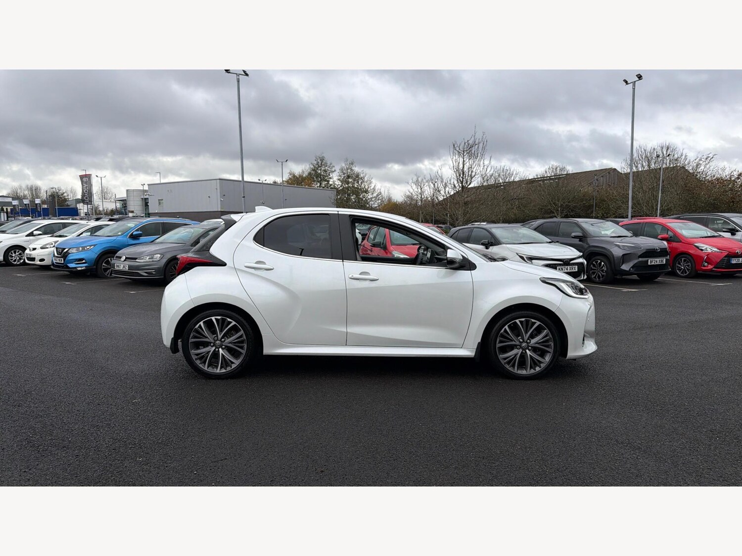 Used Toyota Yaris 2022 for sale - 76620004: Photo 18