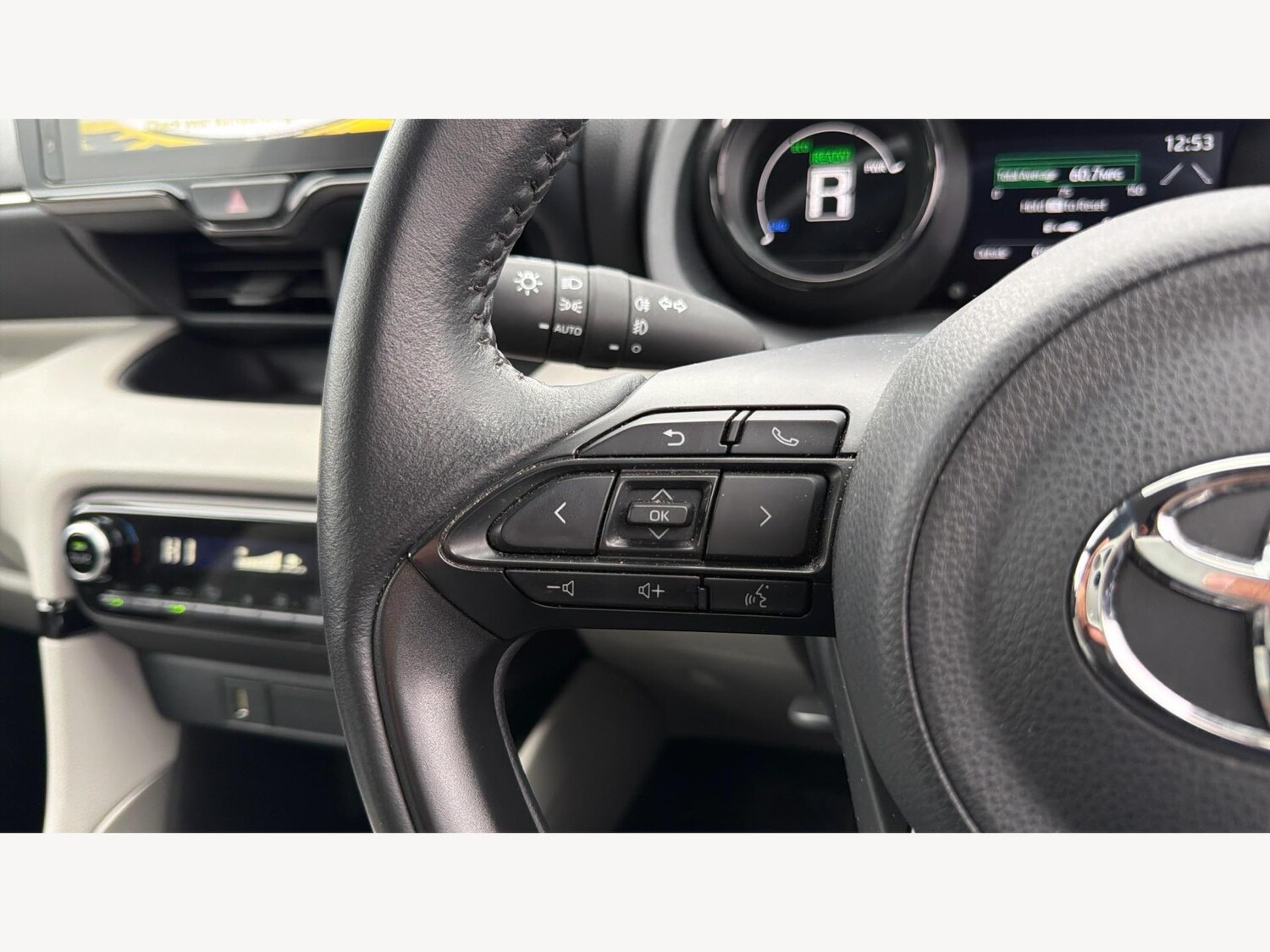 Used Toyota Yaris 2022 for sale - 76620004: Photo 27