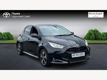 Used Toyota Yaris 2024 for sale - 78516283: Photo